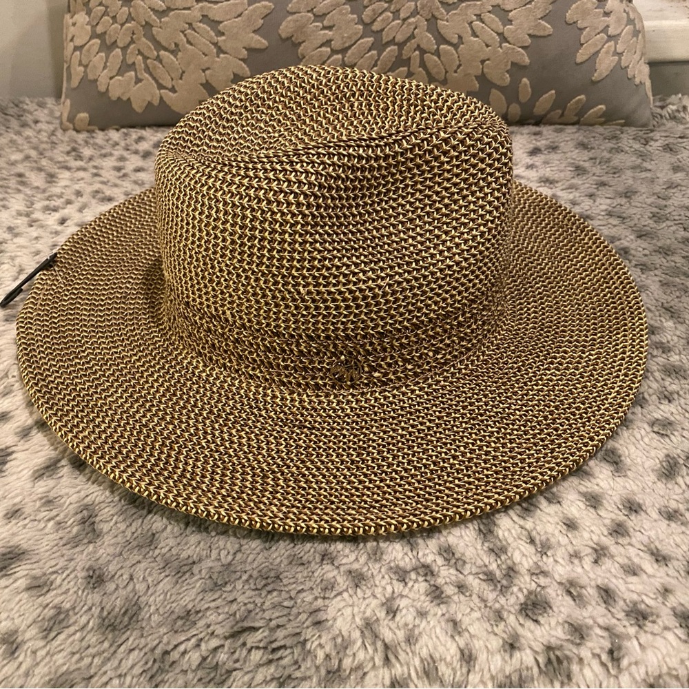 Nine West Tan Sunhat